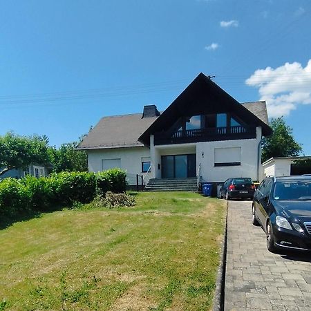 Ferienwohnung Jessica Mastershausen Экстерьер фото